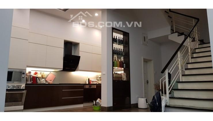 Bán biệt thự - lô góc - Hàm Nghi - Nam Từ Liêm - 142m2 - hơn 30 tỷ, LH: 0963 060881