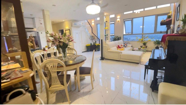 Duy nhất 1 căn Duplex Opal Riverside, 3PN, 2WC, nội thất xịn xò