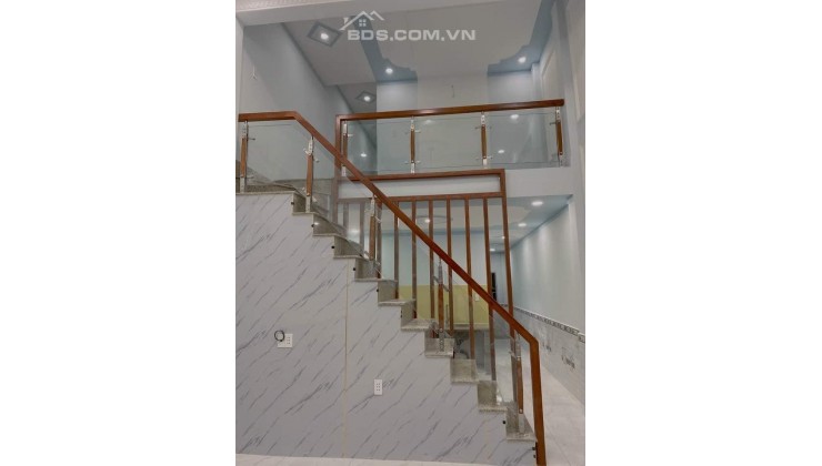 Bán nhà đi định cư hẻm 165 Phạm Văn Bạch