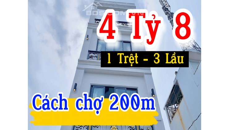 NHÀ 4 TẦNG, CÁCH CHỢ LÊ ĐÌNH CẨN 200M, ĐƯỜNG TRƯỚC NHÀ 8 MÉT