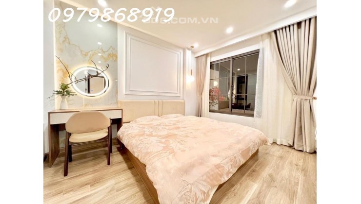 Siêu phẩm! Nhà VIP Nguyễn Sơn, Long Biên. 35m x 6T, MT: 4,7M. Nhỉnh 5 tỷ. Mới tinh.