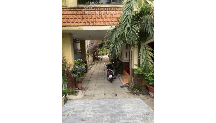 VILLA KIỀU ĐÀM -BIỆT THỰ HIỆN ĐẠI SANG TRỌNG - NHÀ CÓ THANG MÁY-136M2