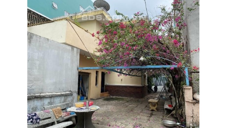 VILLA KIỀU ĐÀM -BIỆT THỰ HIỆN ĐẠI SANG TRỌNG - NHÀ CÓ THANG MÁY-136M2