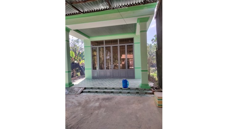 Bà chị e ngộp quá rồi cần ra gấp nhà mới xây xong tại An Lộc ,An Cơ, Châu Thành