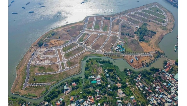 CENTRIA ISLAND - vị trí 4 mặt tiếp giáp sông nước, Giá đầu tư chỉ từ 50tr/m, dòng sản phẩm BIỆT THỰ - LIỀN KỀ. Có SỔ ĐỎ LÂU DÀI. Lh để được tư vấn