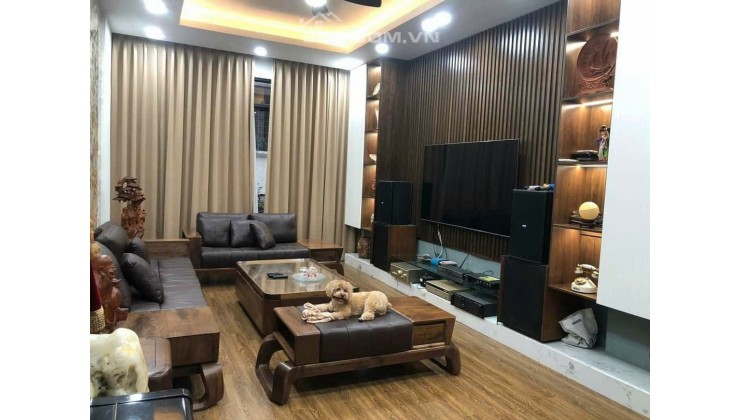 7 TẦNG THANG MÁY - PHÂN LÔ Ô TÔ TRÁNH ĐỖ - VIP NHẤT KHU HOÀNG CẦU. KINH DOANH VĂN PHÒNG ĐỈNH - THOÁNG TRƯỚC SAU. 50m2. 7 tầng.