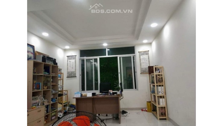 Hàng Ngộp Giá Rẽ Xe Hơi Đậu Trước Nhà ĐẶNG VĂN BI,THỦ ĐỨC 70m2 - 2 Tầng SHR chỉ 3.x tỷ