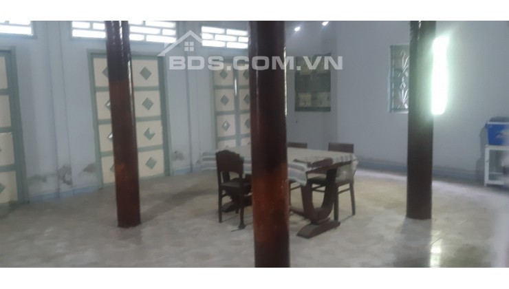 Cần bán gấp nhà 2 mặt tiền tại Tiền Giang, 206,5m2 SHR 2.7 tỷ. Lh:0942386759.