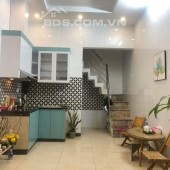 Nhà đẹp Tôn Thất Tùng, Đống Đa 24m², 3.5 tầng, mặt tiền 3.9m, giá 3.1 tỷ.