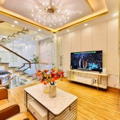 Bán nhà 108 Trần Phú Quận Hà Đông. Phân lô 2 mặt đường. Ô tô Tránh. Gía rẻ