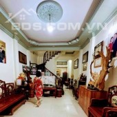 Bán căn nhà địa chỉ ngõ 96 phố Chiến Thắng, quận Hà Đông. Ô tô ngay cửa nhà