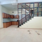 Nhà Cực Hiếm Xuân Đỉnh 34m giá 3.9 Tỷ - 5 Tầng Xây Mới Mặt Tiền 5.2m - Ngõ Ô TÔ - Rẻ Nhất Khu Vực.