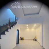 Nhà cực đẹp Hoàng Ngân ở ngay - chủ tự xây - ô tô cách 10m - MT rộng - 5,85 tỷ