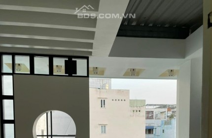 Bán nhà cực đẹp tại DT 92m 103 Nguyễn Khang ô tô đỗ cửa