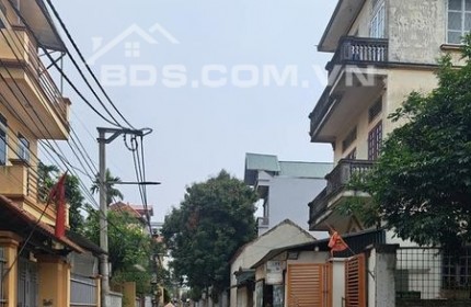 Đất mặt đưởng Yên Mỹ, Thanh Trì 81m2, giá 4.3 tỷ.