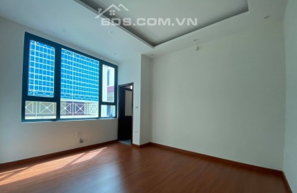 HẺM BA GÁC - TRUNG TÂM VIP QUẬN 5 NGUYỄN TRÃI