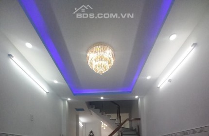 CÁCH MẶT TIỀN ĐƯỜNG VÀI BƯỚC CHÂN, 3 MẶT HẺM, 4 TẦNG- 42M2 - NHỈNH 4 TỶ,TÂN BÌNH GIÁP GÒ VẤP