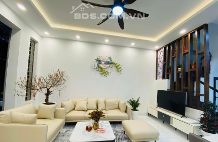 MỚI, 02 thoáng, 5m ra ô tô bán nhà Xã Đàn 75m2 CHỈ 7,65 tỷ_0946383428