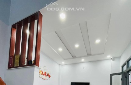 SỞ HỮU NGAY NHÀ ĐẸP 45M2, 2 TẦNG, 2PN, NHỈNH 4 TỶ, HẺM Ô TÔ ĐỖ CỬA, TÂN BÌNH