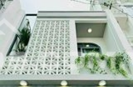 Bán nhà HXT đường 11, Linh Xuân, 120m2, tặng GPXD, RÊ Bèo.