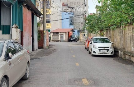 Mặt ngõ kinh doanh, o to tránh 42m2 * 4T, đường Ngọc Hồi, sát Ga Văn Điển 3 tỷ 900