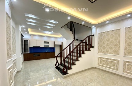 BÁN NHÀ NGÔ GIA TỰ, LONG BIÊN, 50 M2, 4 TẦNG, HƠN 3 TỶ - NHÀ ĐẸP – LÔ GÓC – TIỆN ÍCH – AN SINH TUYỆT VỜI