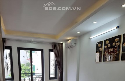 Bán căn nhà 86m2 phố Tứ Liên, Tây Hồ 13 phòng Chủ tự xây 15m Ô tô tránh 7 Tỷ