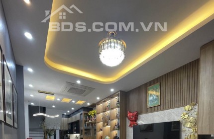 Bán gấp nhà phân lô Quân đội phố Lý Nam Đế, 40m2,  giá 8 tỷ có ngay nhà ở khu VIP.