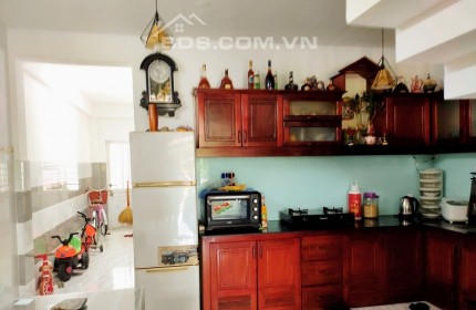 Gấp bán nhà Thanh Lương, Hòa Xuân, 3 tầng mới cứng 100m2 chỉ 4.x tỷ. 0905.880.363