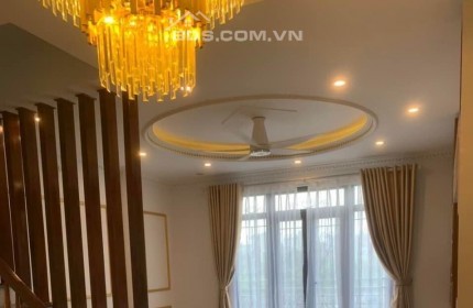 bán căn nhà tại DV Vạn Phúc, Hà Đông với diện tích 50m2, xây 6 tầng có thang máy, kiến trúc đẹp giá hơn 11 tỷ