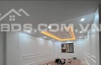 Ngõ 7 Cầu Giấy 5tầng 27/30m2 Giá 3tỷ6 NHÀ MỚI Ở NGAY- SỔ VUÔNG - TRUNG TÂM .