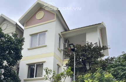 Chính chủ bán gấp biệt thự sân vườn lô góc KĐT Đại Mỗ đối diện Vinhomesmart City