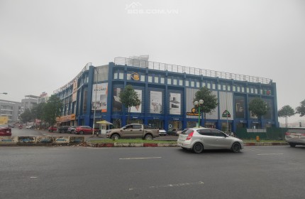 Cho Thuê 200m2 MT 14m2 Đường Nguyễn Văn Lộc làm nhà hàng, showroom