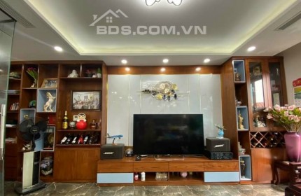 Hàng hiếm! Bán nhà Đỗ Đức Dục, 46m2, chủ cần tiền để xoay vòng vốn trong công việc nên cần bán nhà 4 tỷ99