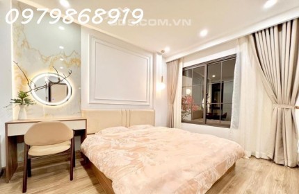 Siêu phẩm! Nhà VIP Nguyễn Sơn, Long Biên. 35m x 6T, MT: 4,7M. Nhỉnh 5 tỷ. Mới tinh.