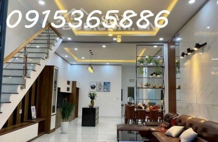 Cần bán gấp căn nhà ngõ 461 ngách 47 phố Minh Khai DT sổ hồng 40m² x 3 tầng cũ giá 3,3 tỷ.