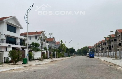 Cần bán gấp biệt thự tại khu ĐT Kiểu mẫu huyện Mê Linh - Quang Minh 2