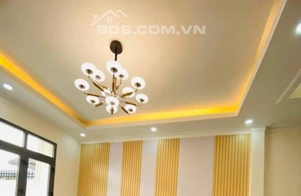 Ô tô ngủ trong nhà 3 Tầng HXH Đặng Văn Bi,Thủ Đức 100m2 Chỉ 5 tỷ, SHR,k quy hoạch,Nhà mới