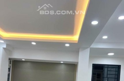 Cạnh Quận 1 30m2 Hoàng Diệu, Quận 4 Giá 4,3 tỷ Chính Chủ