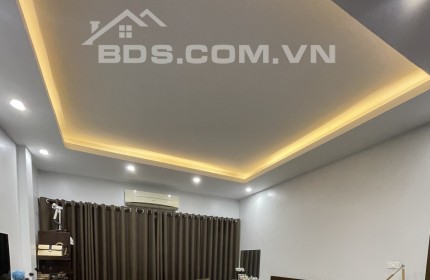 Bán nhà Trần Khát Chân, HBT 52mx5Tx4PNxMT4.2m, ngõ nông giá 6.8 tỷ. LH: 0366051369