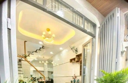 CHỈ 3 TỶ HƠN , NHÀ 2 TẦNG ĐẸP , HẺM 4M , GẦN MẶT TIỀN , PHƯỜNG 16 , GÒ VẤP