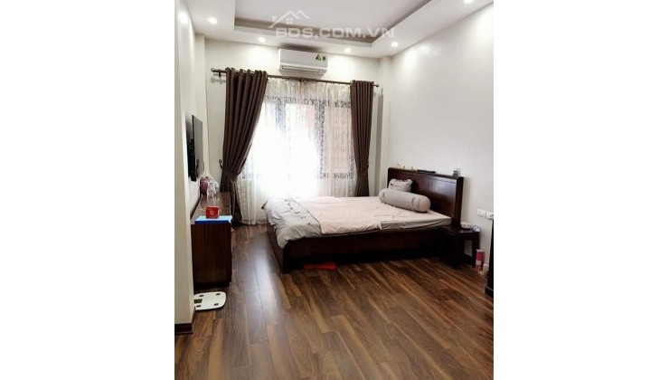 Bán nhà Phú Đô Nam Từ Liêm 45m2 4 tầng đường thông các ngả nhà đẹp ở ngay gần phố. 0961450400.