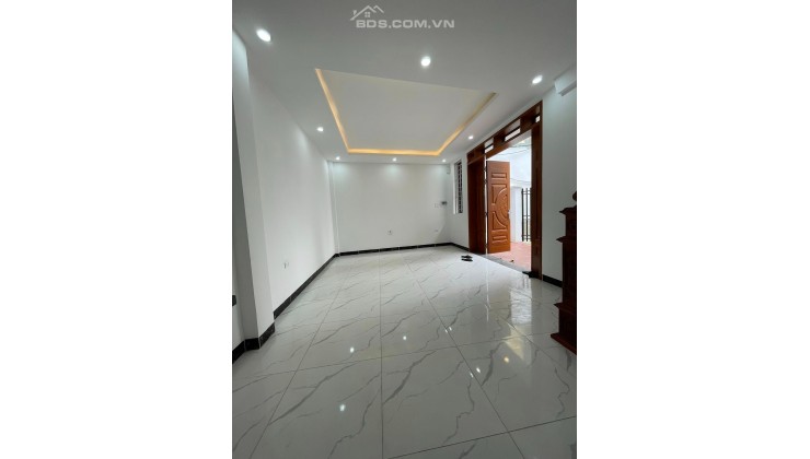 CHẤN ĐỘNG!!!NHỈNH 4 TỶ NHÀ VŨ TÔNG PHAN THANH XUÂN SIÊU RỘNG 60M2, 5 TẦNG Ô TÔ ĐỖ NGÕ THÔNG TỨ TUNG