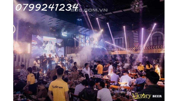 SANG GẤP QUÁN NHẬU VIP CLUB BEER CỰC LỚN MẶT TIỀN HOÀNG THỊ LAN