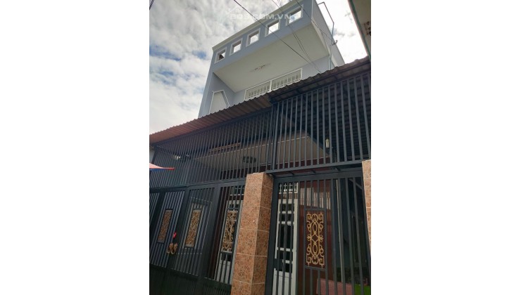Bán Gấp căn nhà Phan Văn Hớn Bà Điểm hóc môn - 108m2 = 36tr/m2