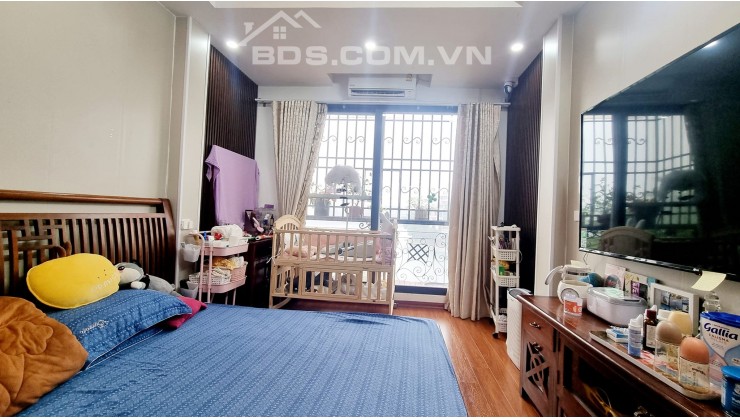 Bán nhà mặt phố Mai Anh Tuấn, view hồ, 50m2x 6 tầng thang máy, nhà mới ở ngay chỉ 20,25 tỷ