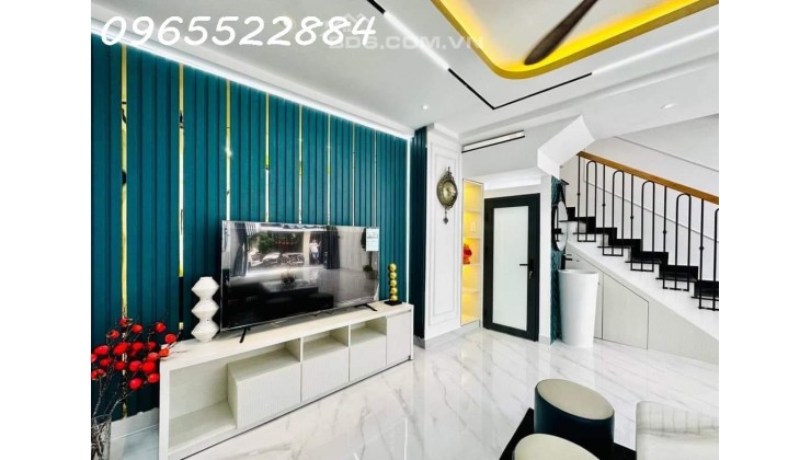 Nhà  Bình Lợi, Bình Thạnh, 3 Tầng, hơn 200m2, sổ vuông vức, giá nhỏ xíu