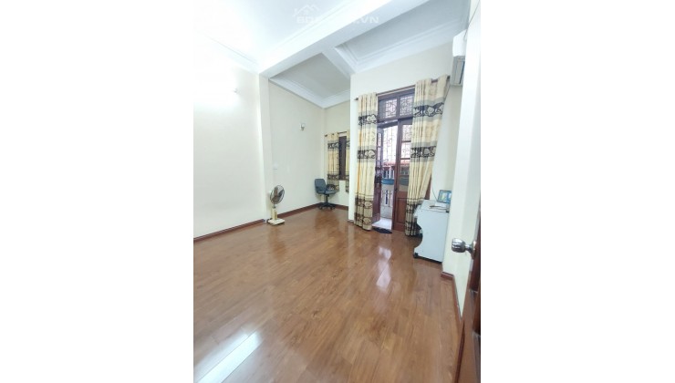 NHÀ RIÊNG DÂN XÂY Ô TÔ TRÁNH 20M VIP NAM DƯ 50M MT4m GIÁ NHỈNH 3 TỶ