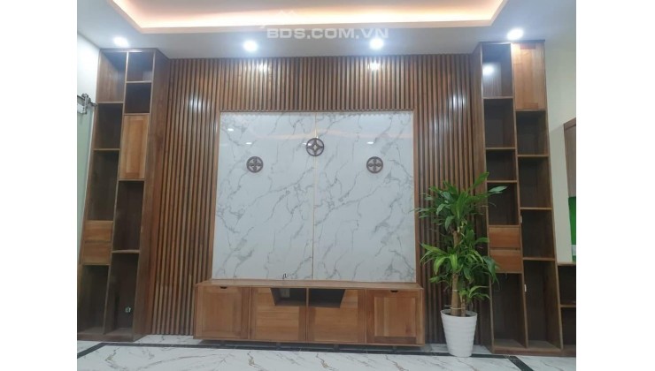 DÂN XÂY Ô TÔ ĐỖ CỔNG Ở NGAY 52m MT4.6 giá 3,x tỷ