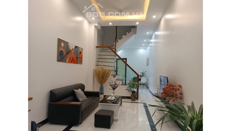 TRUNG T M HÀ ĐÔNG 41M2, 5.955TỶ, 3M RA NGÕ Ô TÔ - NHÀ ĐẸP FULL NỘI THẤT -Ở MIỄN CHÊ